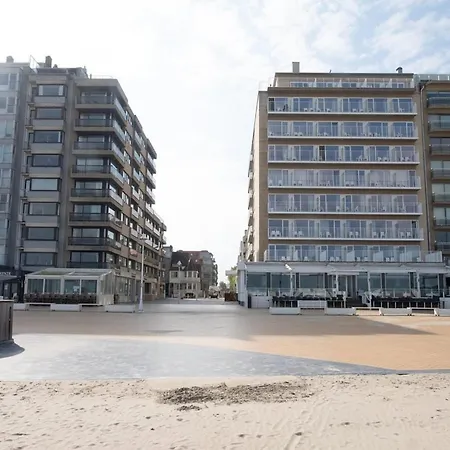 Lägenhet In With Stunning Sea Views, Cleaning Included